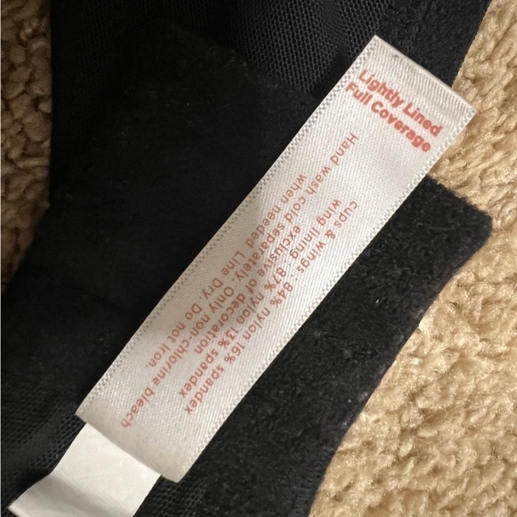 Cacique Lightly Lined Full Coverage Black Bra Size 44C - Picture 2 of 8